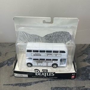 Corgi, Beatles, 2008, Route Master Bus-Revolver, Diecast Collectable